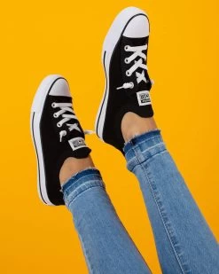 Converse Womens Chuck Taylor Shoreline Lo-Pro Shoes
