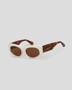 Saint Sunglasses 9 Saint Sunglasses -Women's Fashion Select Stores 20324845 01 LT XL