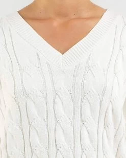 Cambridge V Neck Knit Jumper 9 Cambridge V Neck Knit Jumper -Women's Fashion Select Stores 20356378 01 RT XL