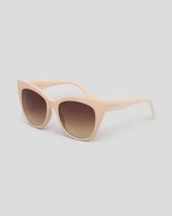 Veruca Sunglasses 7 Veruca Sunglasses -Women's Fashion Select Stores 20359419 01 LT XL
